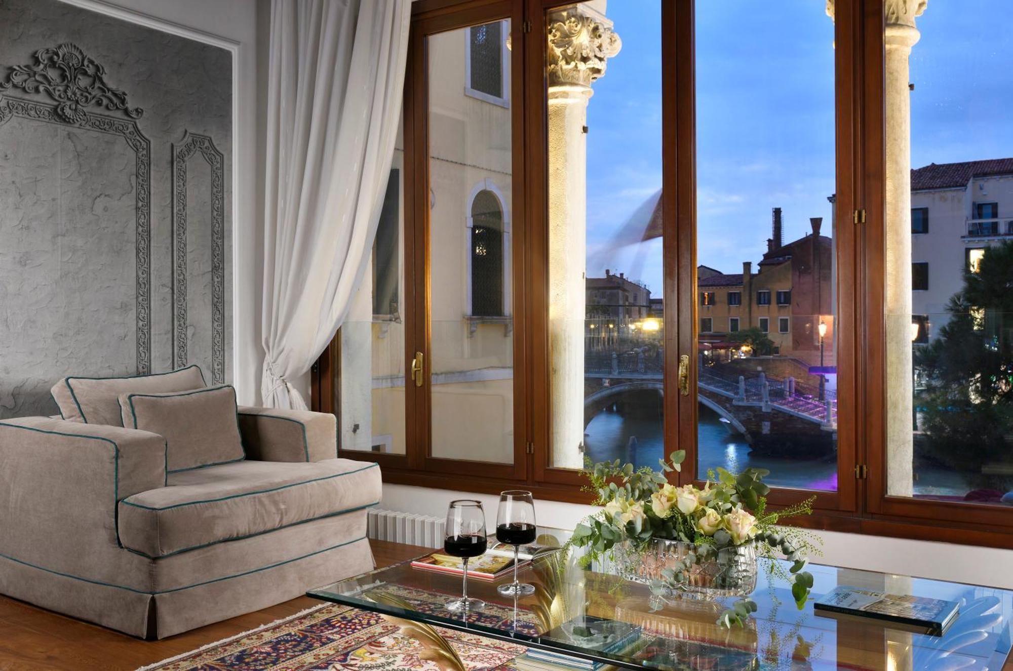Swan Dolcevita Prestige Stay - Canal View & Exclusive Experience Венеция Экстерьер фото