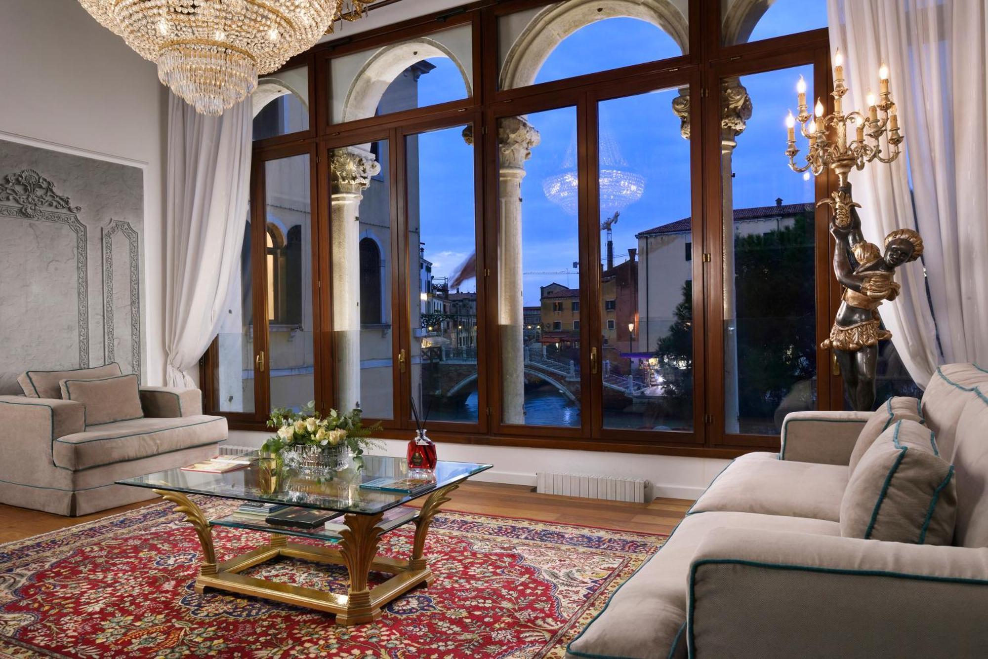 Swan Dolcevita Prestige Stay - Canal View & Exclusive Experience Венеция Экстерьер фото