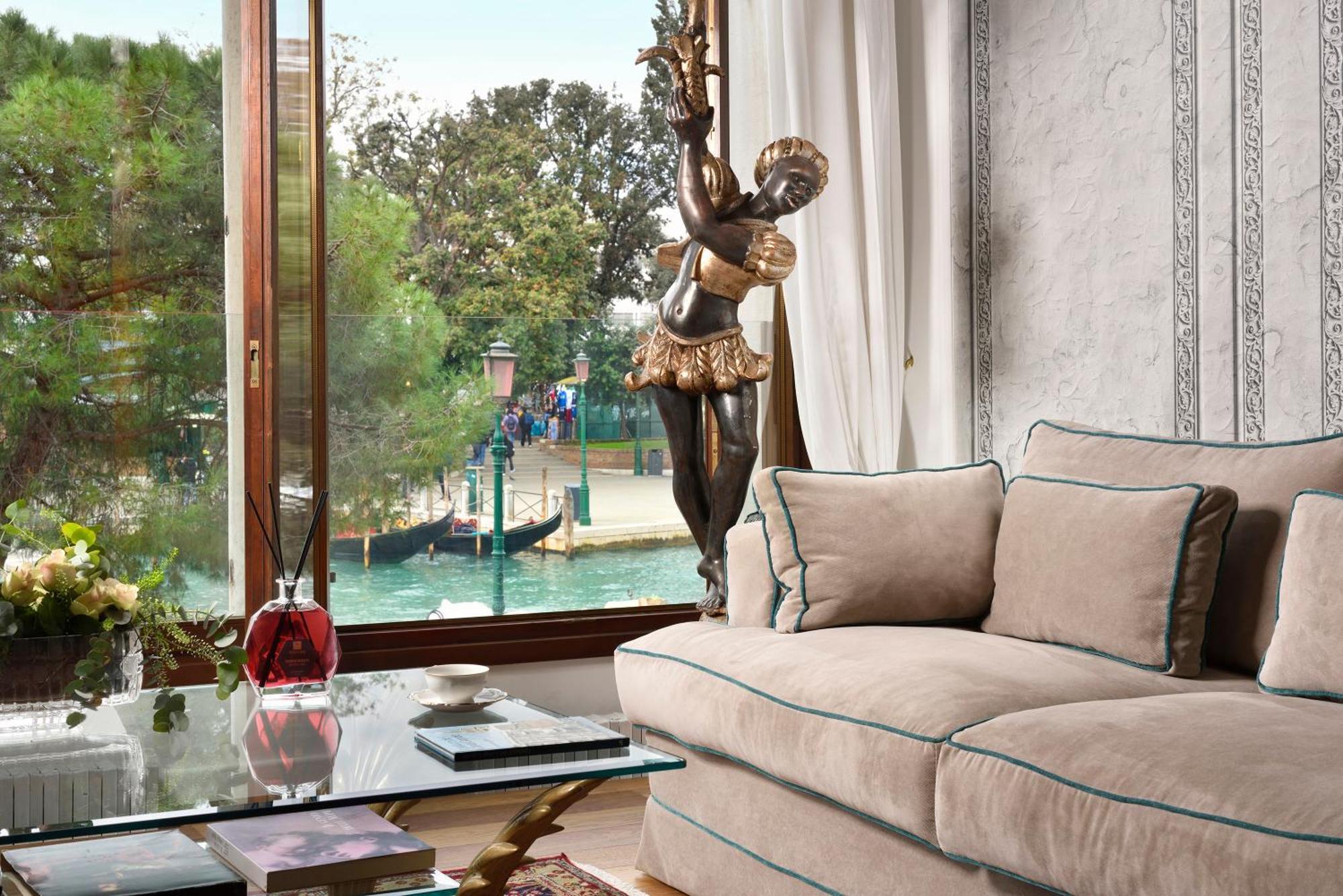 Swan Dolcevita Prestige Stay - Canal View & Exclusive Experience Венеция Экстерьер фото
