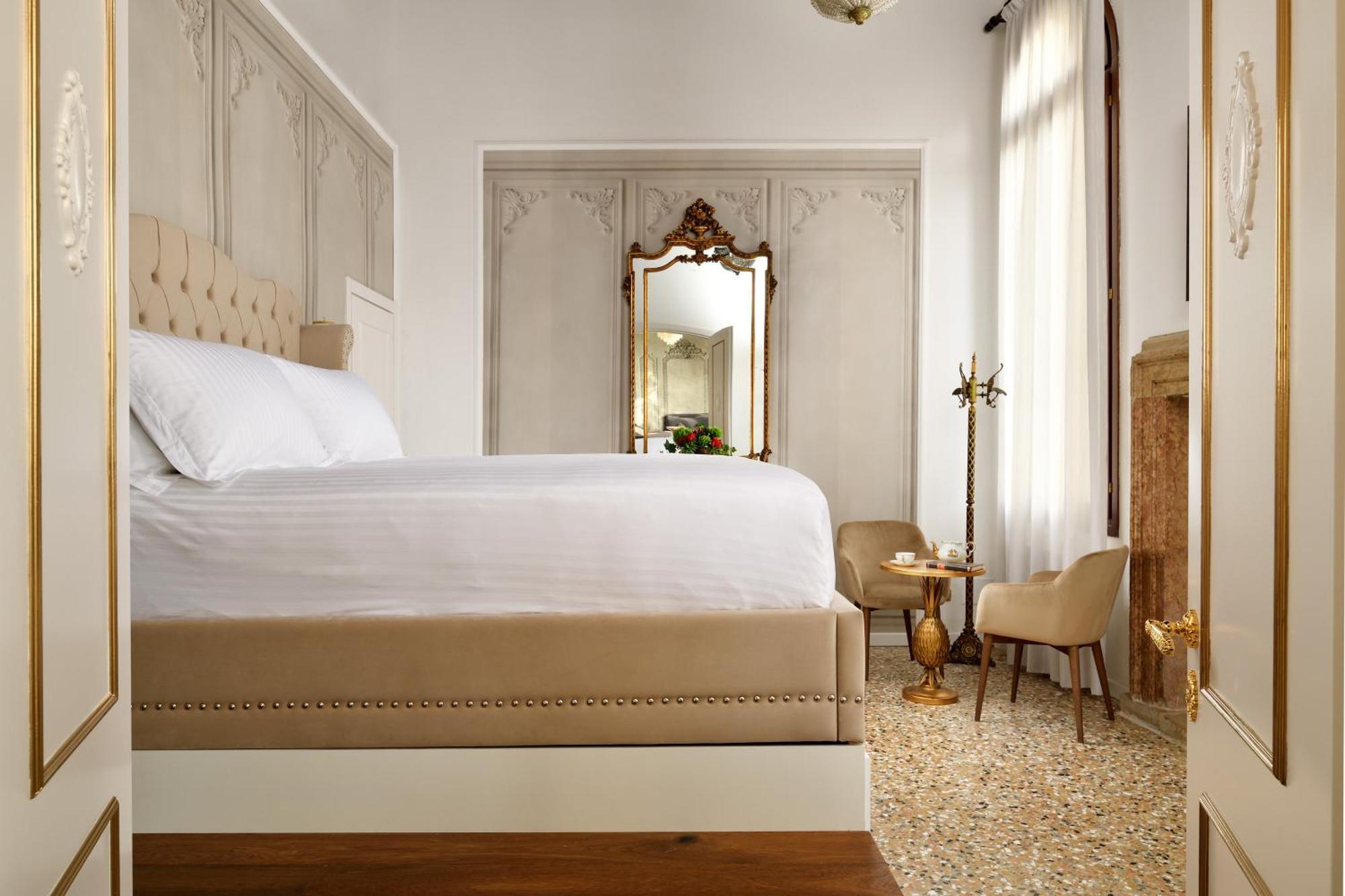 Swan Dolcevita Prestige Stay - Canal View & Exclusive Experience Венеция Экстерьер фото